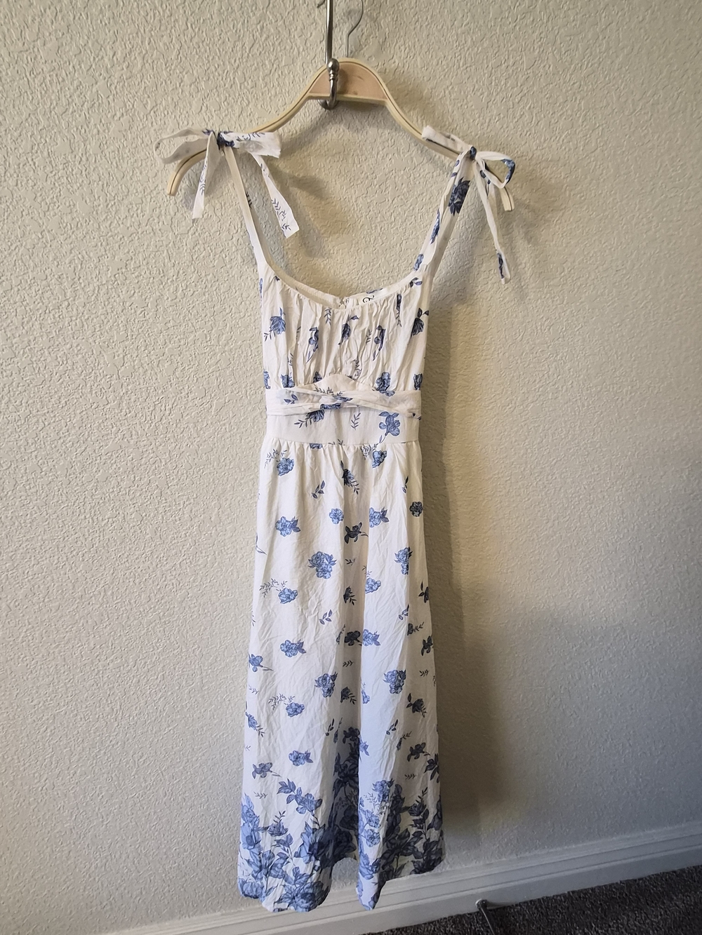 White & Blue Floral Tie-Shoulder Sundress